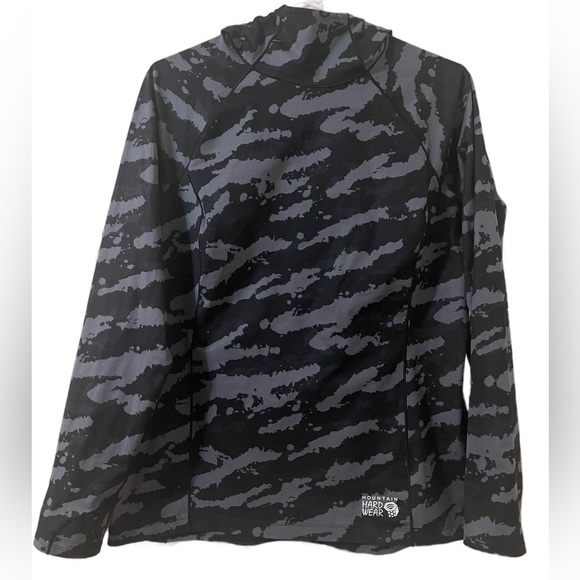 Mountain Hardware Camo hoodie - Picture 2 of 5